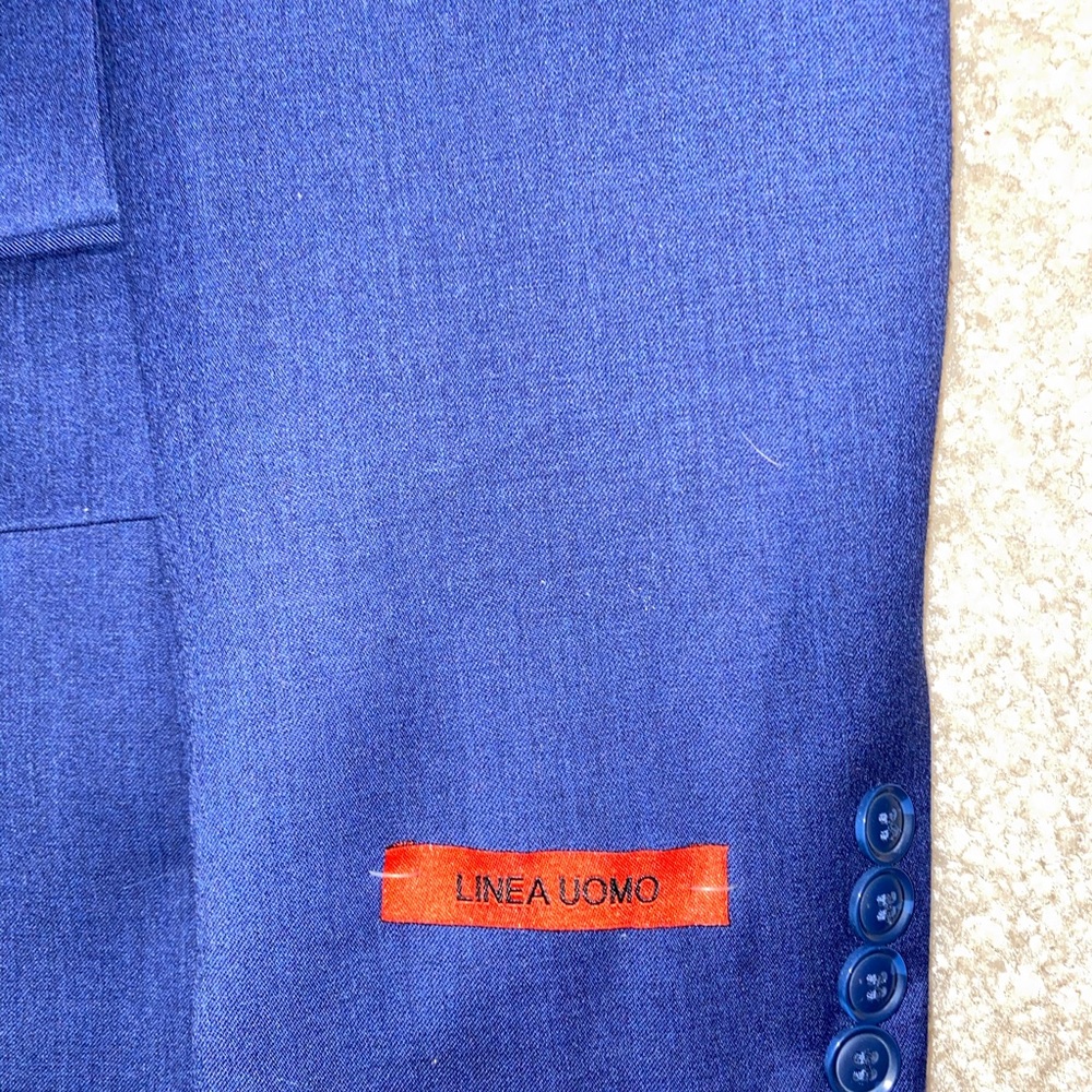 Full on suit - Picture 4 of 6